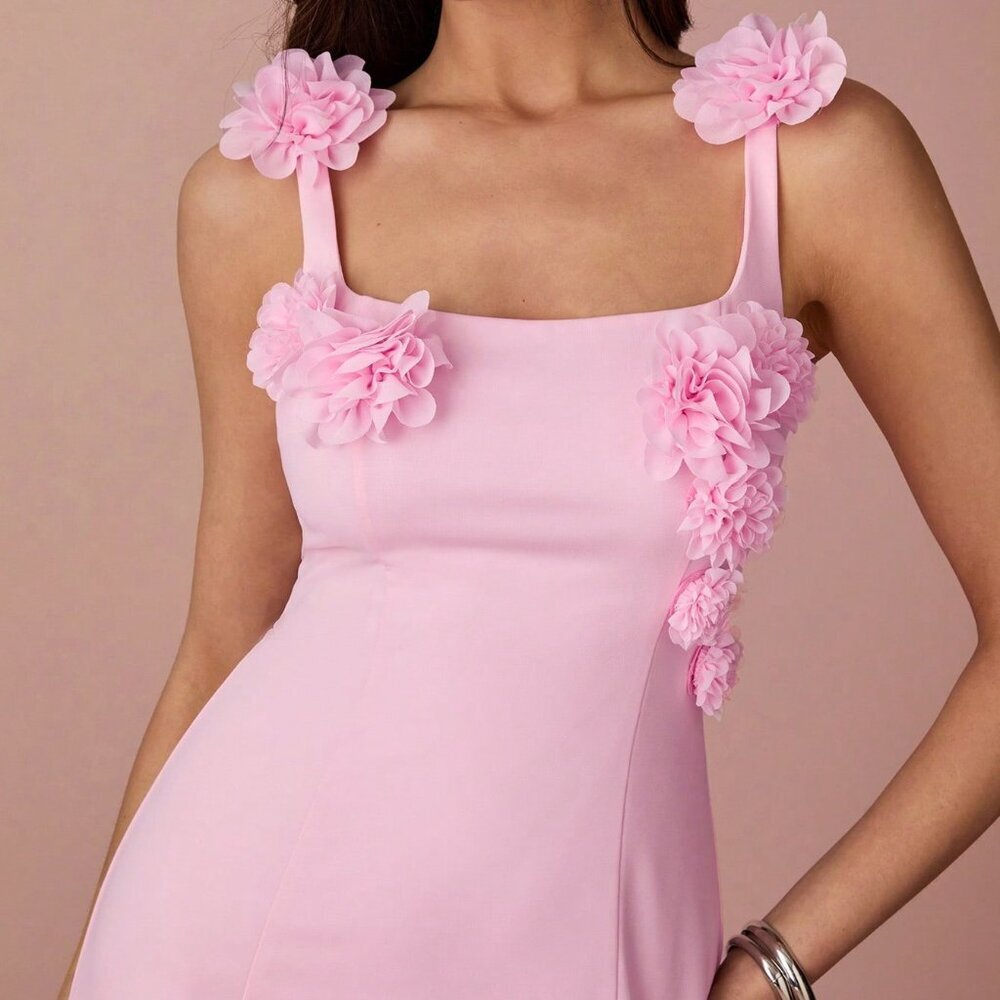 Pink Elegant Women's 3D Floral Mini Dress - Picture 3 of 7